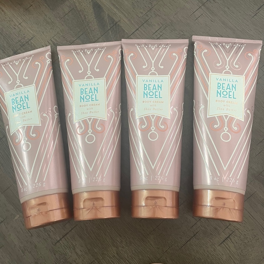 4 tubes -Bath & Body Works Vanilla Bean Body Cream